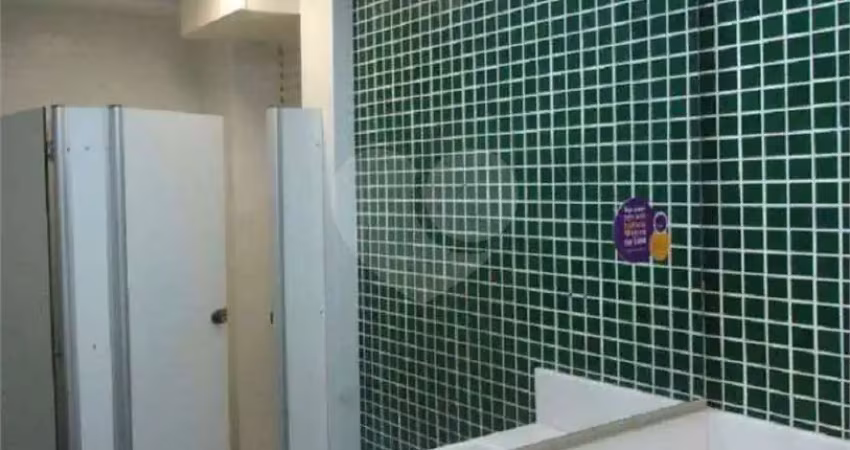 Casa comercial para alugar na Rua Cenno Sbrighi, 170, Água Branca, São Paulo