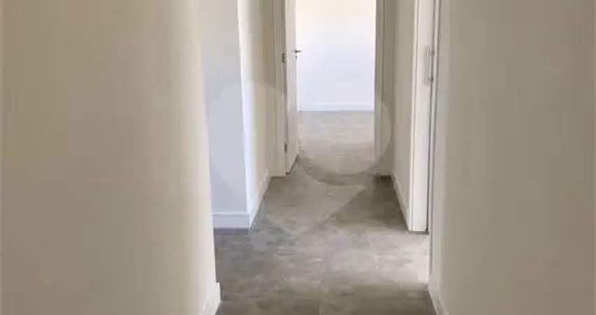 Apartamento para alugar na Avenida Domingos Odália Filho, 301, Centro, Osasco