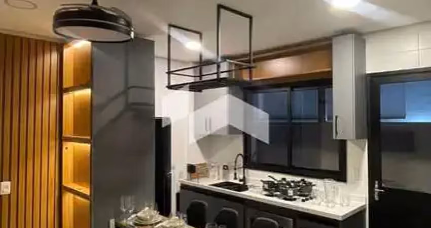 Apartamento gardem com 28 m², 1 quarto à venda no bairro cajuru.