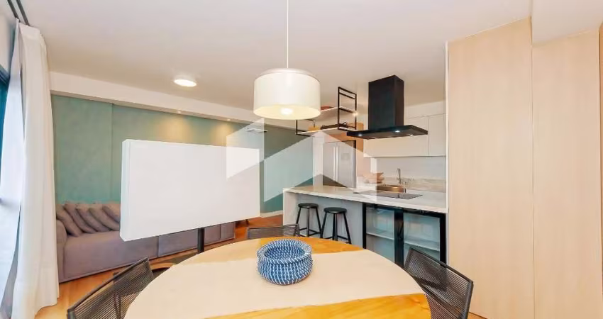 Apartamento com 65 m², 2 quartos sendo 1 suíte à venda no bairro Centro.