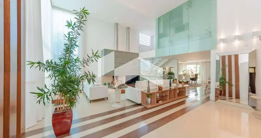 Casa em condomínio de alto padrão no campo comprido