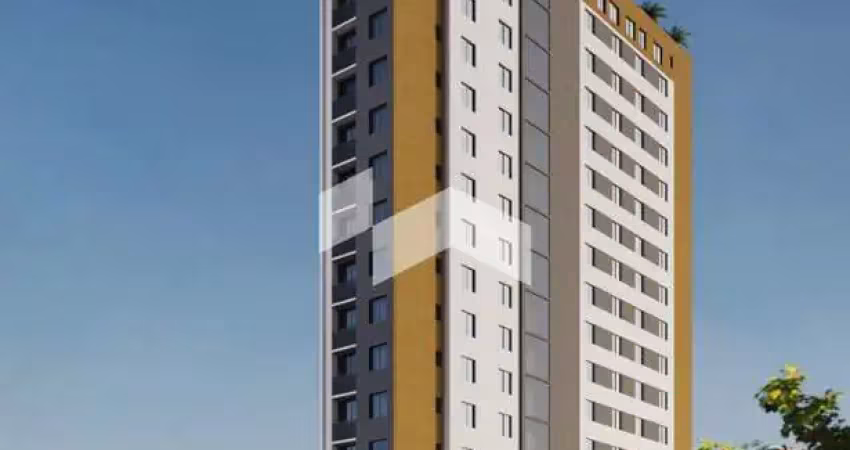 Apartamento com 30.8 m², 1 quarto sendo 0 suíte à venda no bairro centro.