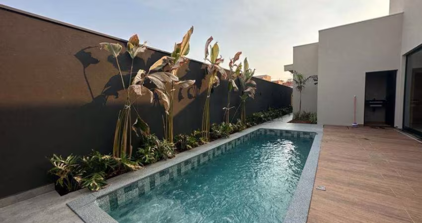 Casa a Venda em Condomínio - Piratininga - SP