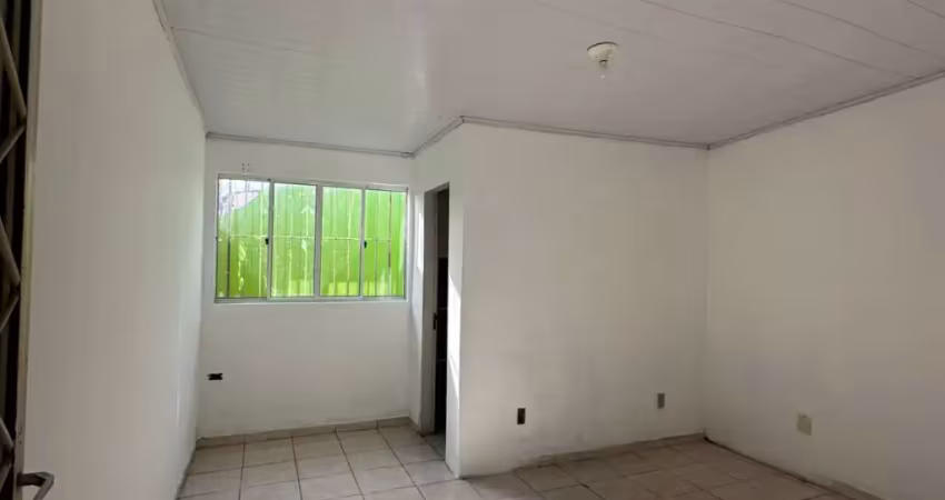 Alugo casa no bairro parque cuiabá, região do coxipó