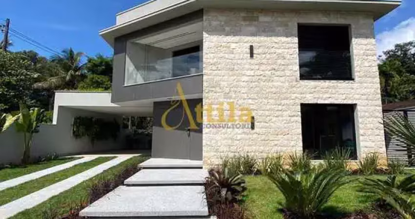 Casa de alto padrão com 4 suítes - Módulo 30 - Riviera