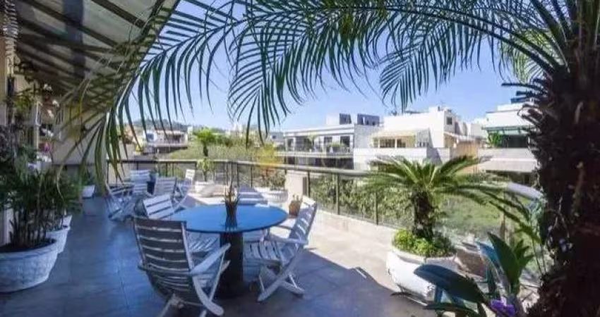 Cobertura à venda de Luxo no Jardim Oceânico - 5 Suítes, 565 m² - Avenida João Carlos Machado