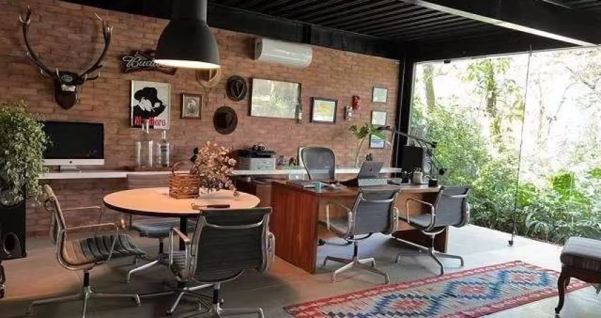 Casa no Itanhangá com 4 Quartos sendo 3 Suítes, 400 m², Condomínio Reserva do Itanhangá