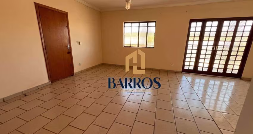 Casa à venda 3 dormitórios, 304m2 - Bairro Nova Piracicaba - Piracicaba, SP