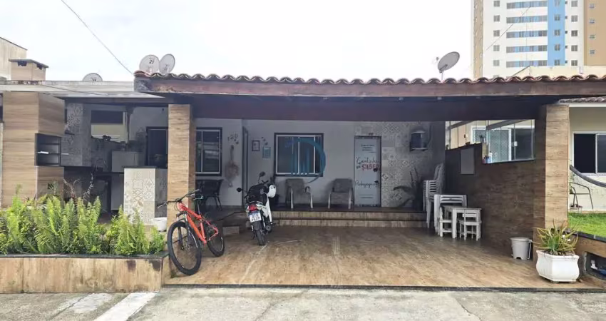 Vende-se casa com 3 quartos, área gourmet com churrasqueira e 2 vagas de garagens no condomínio mais viver alagoinhas