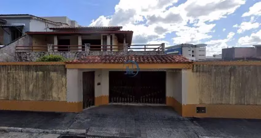 Vende-se casa duplex no centro de alagoinhas-ba — residencial ou comercial