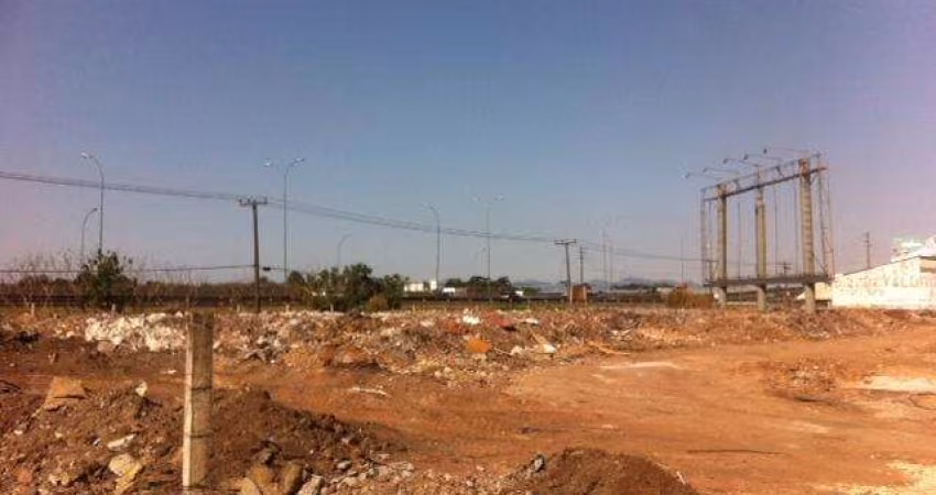 Área de frente para a BR 277