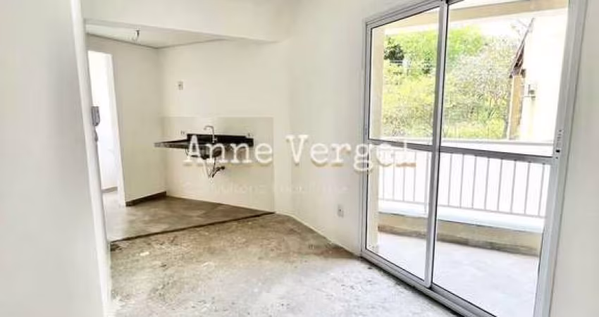 Apartamento 2 quartos a venda no Quitaúna em Osasco vaga c churrasqueira na varanda próximo à Estação