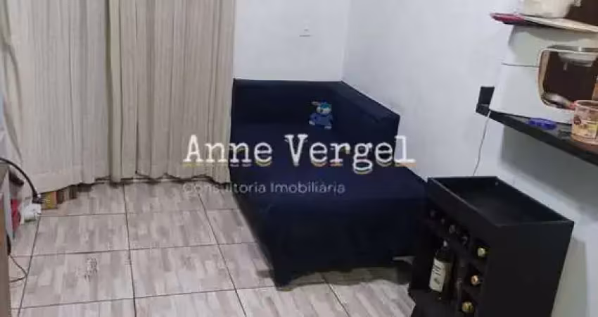 Apartamento à venda 2 quartos em Carapicuíba 50m2 c 1 vaga e varanda c churrasqueira reformado c móveis planejados