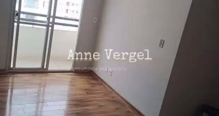 Apartamento com 2 quartos à venda no Bairro Vila Merces em Carapicuíba com 52m² e 1 vagas de carro próximo à estação Santa Terezinha