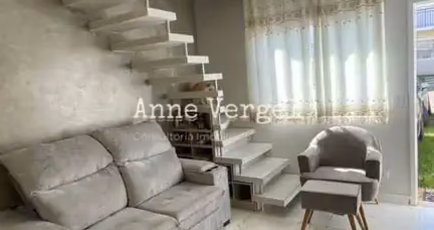 Casa com 2 dormitórios à venda no bairro chácaras ondas verdes em cotia com 47m² e 2 vagas de carro próximo à rodovia raposo tavares