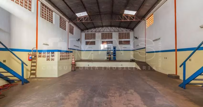 Barracão à venda, 220 m² por r$ 480.000,00 - fortaleza - barretos/sp