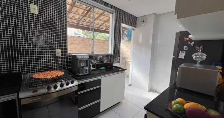 ÁREA PRIVATIVA NO BAIRRO ARVOREDO II