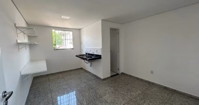 Kitnet / Stúdio à venda na Rua Bráz Baltazar, 227, Caiçaras, Belo Horizonte