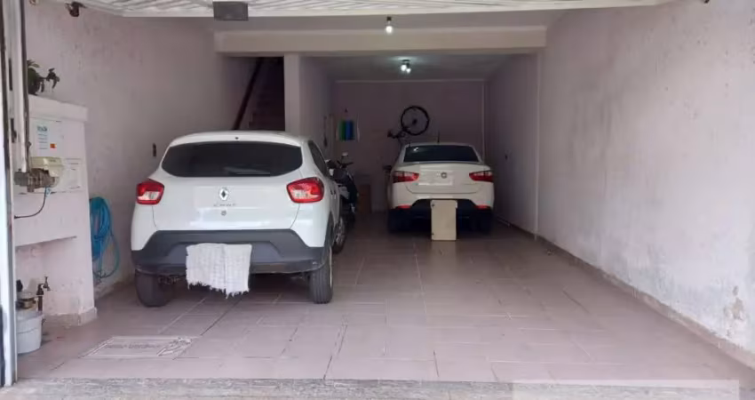 Casa com 2 quartos à venda no Parque Gerassi, Santo André 