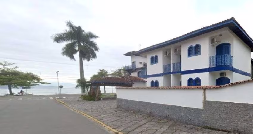Ubatuba, Praia do Itagua, Linda pousada de frente para o mar com 23 Suítes, com área de lazer.