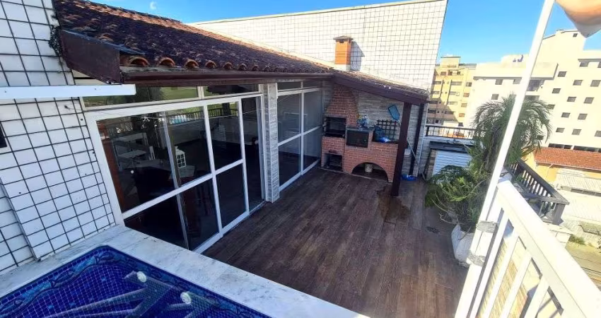 Ubatuba, Centro - Apartamento cobertura duplex com piscina privativa.