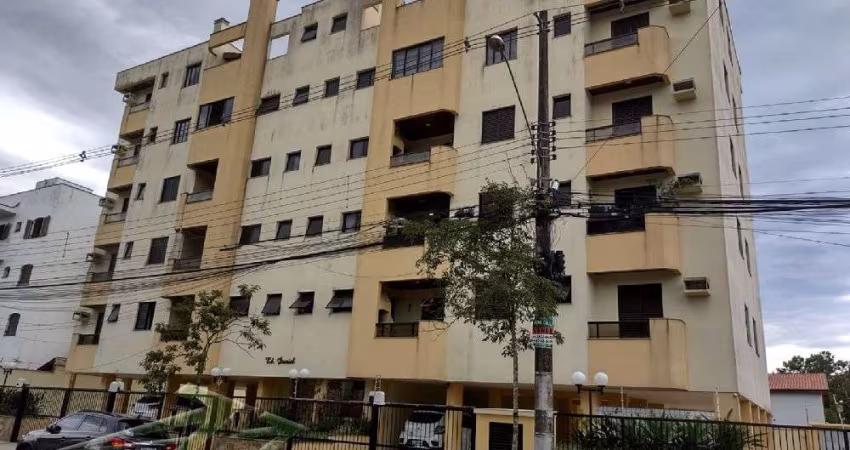 Ubatuba, Itagua -  Apartamento com 02 dormitórios sendo 01 suite com elevador.