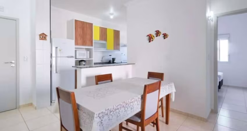 Ubatuba, Itaguá- Apartamento de 2 dormitórios, sendo 1 suíte em condomínio com piscina!