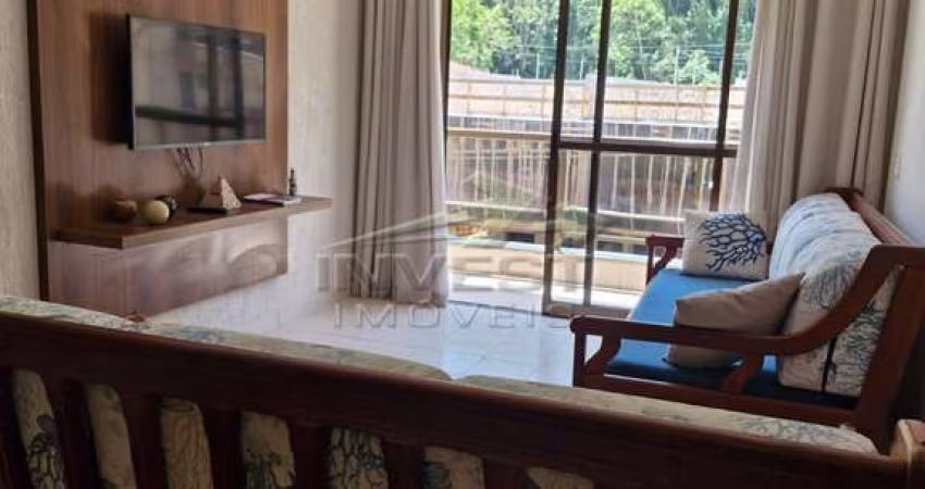 Ubatuba - Praia Grande, apartamento 01 dormitório, com ótima localização, a 200mts da praia!