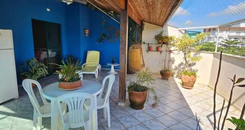 Ubatuba, Itaguá- Cobertura duplex, com 3 dormitórios, sendo 1 suíte em condomínio com piscina!