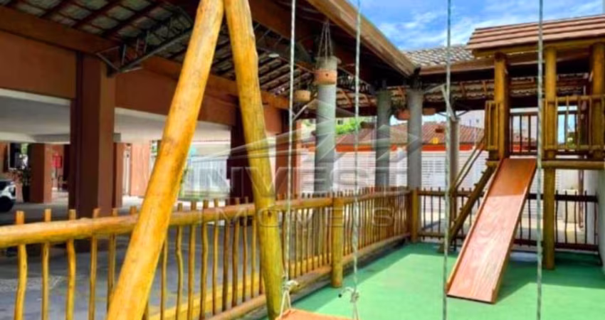 Ubatuba, Centro - Apto com 52m2, bem localizado, sendo 2 dormitórios sendo 01 suíte, sala e cozinha integrada e lazer.