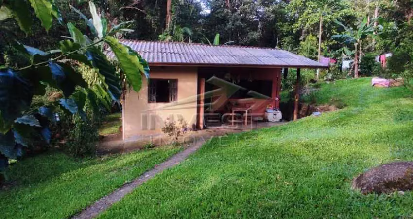 Ubatuba, sertão ubatumirim, casa 01 dormitório com terreno 1.600 m²,