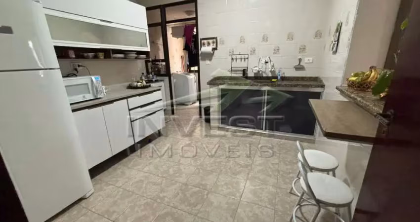 Ubatuba, centro- amplo apartamento de 2 dormitórios, sendo 1 suíte, no coração de ubatuba!