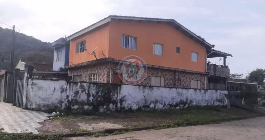 Sobrado com 4 dorms, Aguapeú, Mongaguá - R$ 477 mil, Cod: 635-13