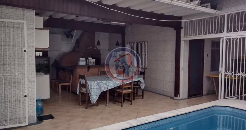 Casa com 2 quartos, Solemar, Praia Grande - R$ 800 mil, Cod: 7352-6