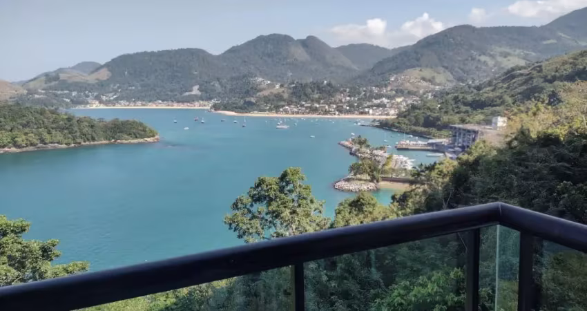 Lindo apartamento  com 2 quartos sendo 1 suite com linda vista para o mar
