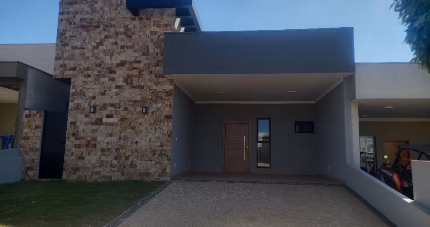 CASA TÉRREA 3 SUÍTES - CONDOMÍNIO VILA ROMANA 1