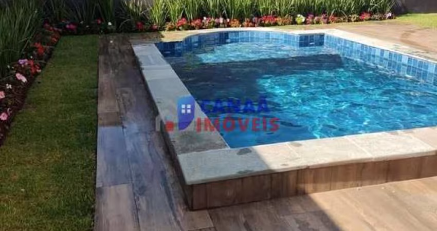 Casa com 4 suítes condomínio Alphaville Uberlândia MG