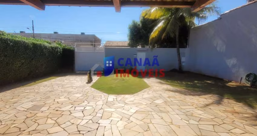 Casa 4 quartos 2 suítes 350m² Bairro Roosevelt