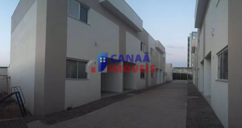 Casa nova 3 quartos em Condomínio região do bairro Martins