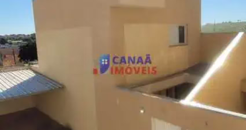 Sobrado 3 quartos 1 suíte em condomínio bairro martins