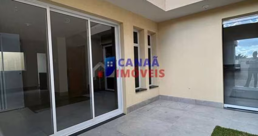 Casa nova 3 quartos 1 suíte em Condomínio bairro martins