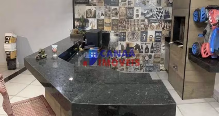 Casa com 3 quartos à venda no Jardim Europa, Uberlândia 
