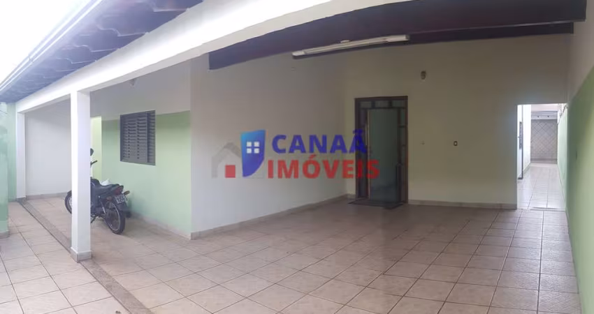 Casa 3 quartos (1 suíte) b. Santo Inácio