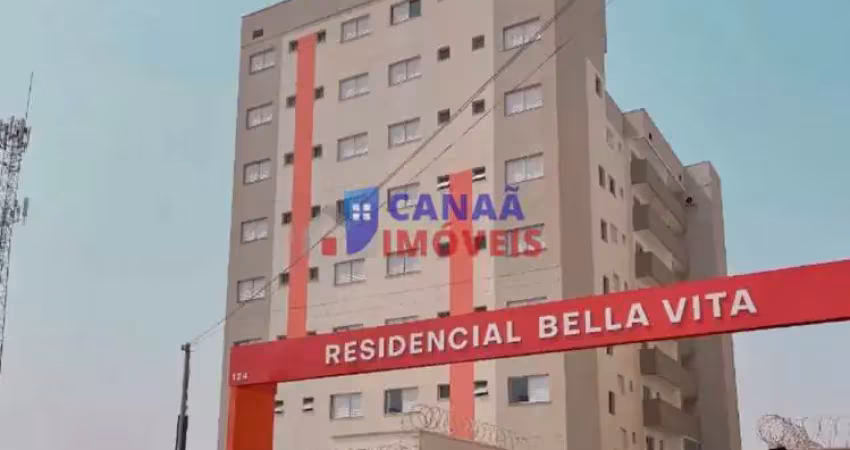Apartamento 2/4 c/ 1 suíte Condomínio Bella Vita bairro Laranjeiras
