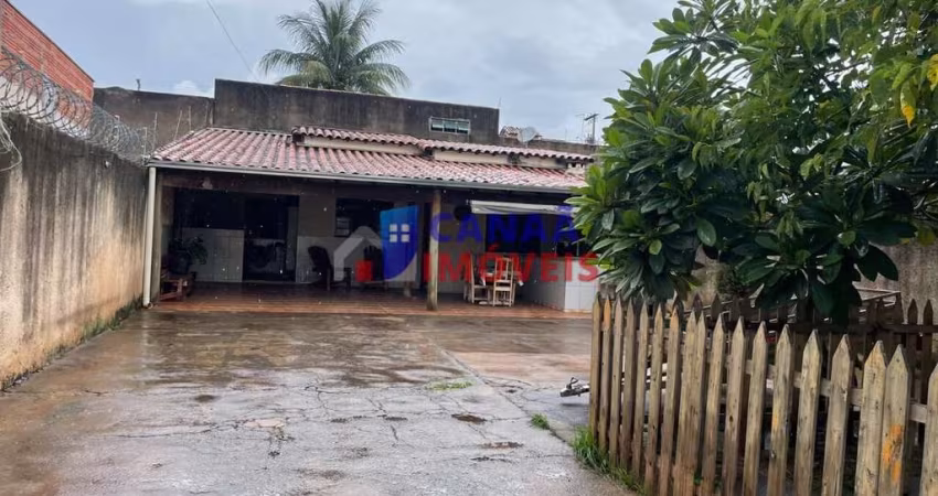 Casa 2 quartos bairro maravilha