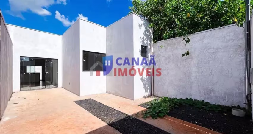 Casa com 3 quartos, sendo 1 suíte - bairro laranjeiras
