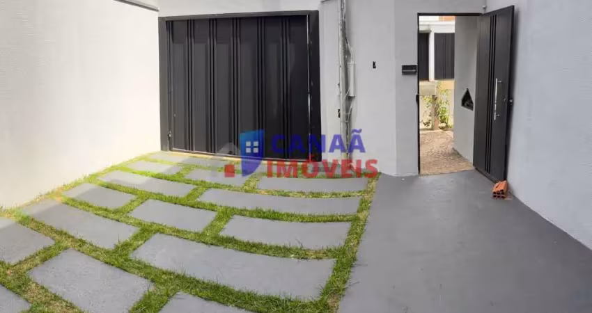 Casa com 3 quartos à venda em São Jorge, Uberlândia 