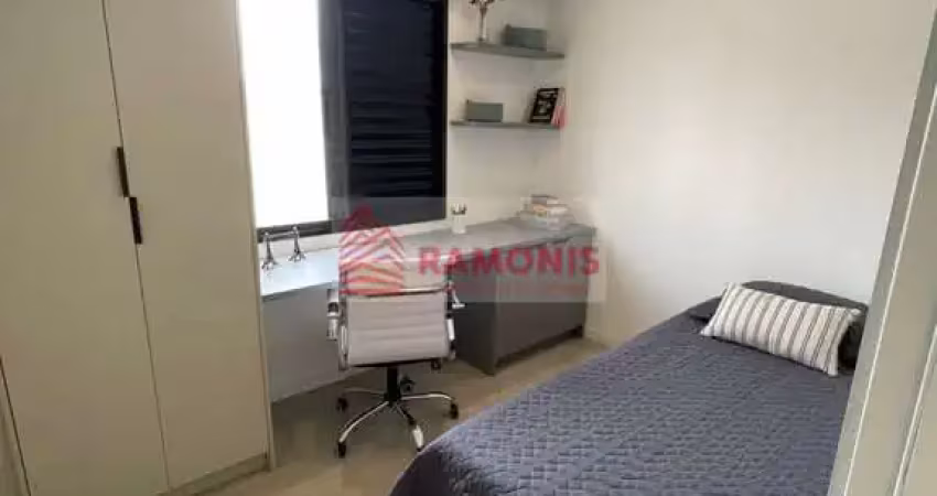 Casa em Cotia à venda com 2 quartos, 1 WC  e 2 vagas, Aguassai, Cotia - SP