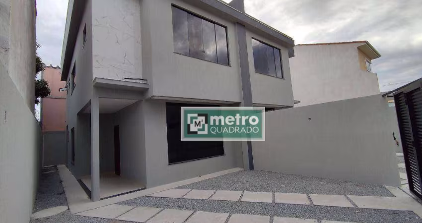Casa com 3 dormitórios à venda, 120 m² por R$ 550.000,00 - Costazul - Rio das Ostras/RJ