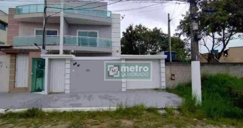 Casa Triplex com Terraço, próximo á Lagoa do Iriri